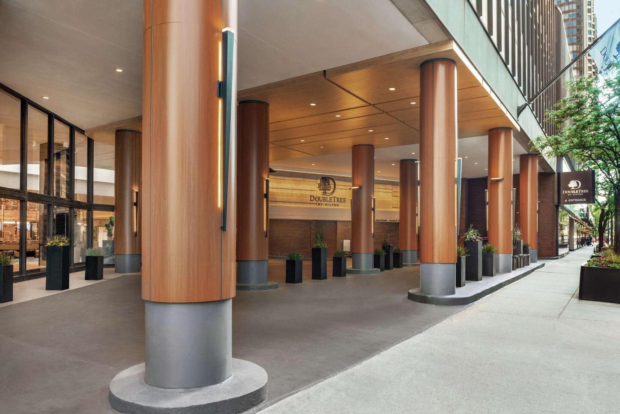 Hilton Grand Vacations Club Chicago Magnificent Mile Hotel Bagian luar foto